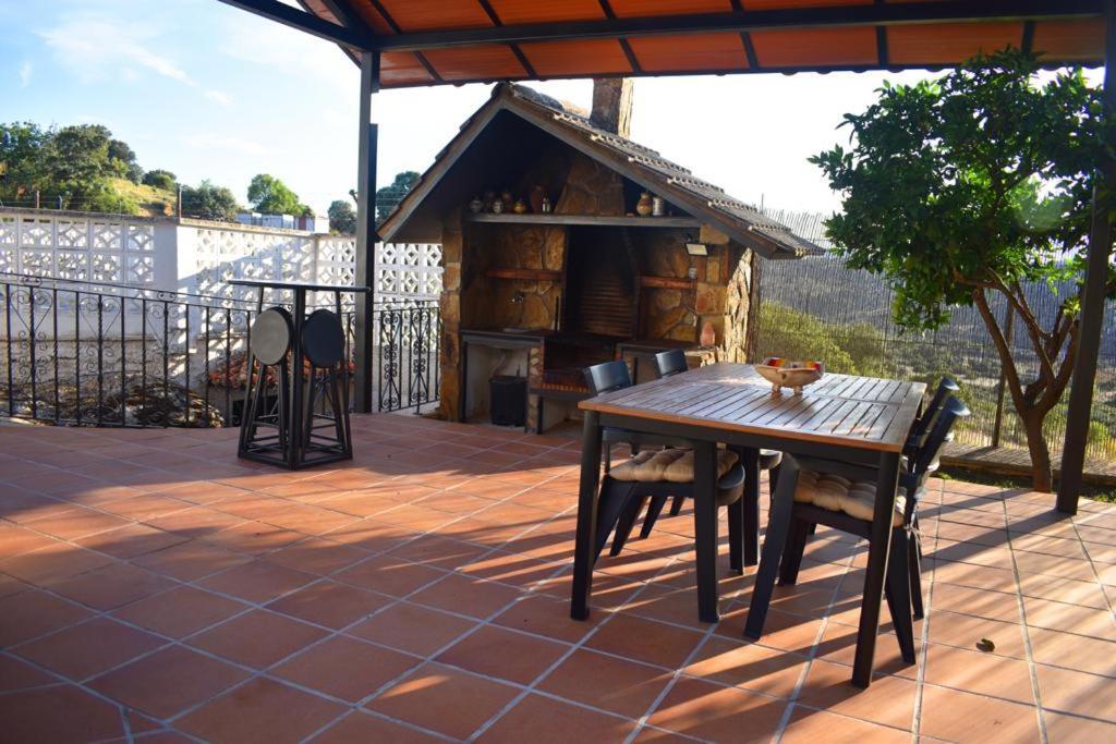Donde Portela Almorox Exterior photo